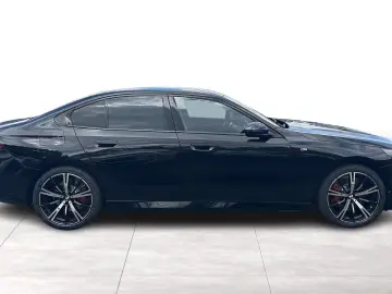 BMW 520 d xDrive M Sport Bowers Wilkins
