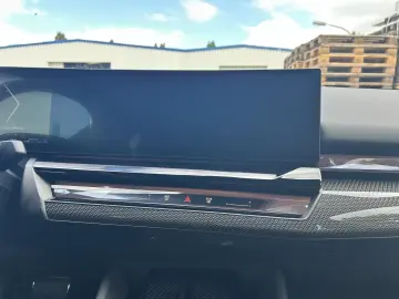 BMW 520 d xDrive M Sport Bowers Wilkins
