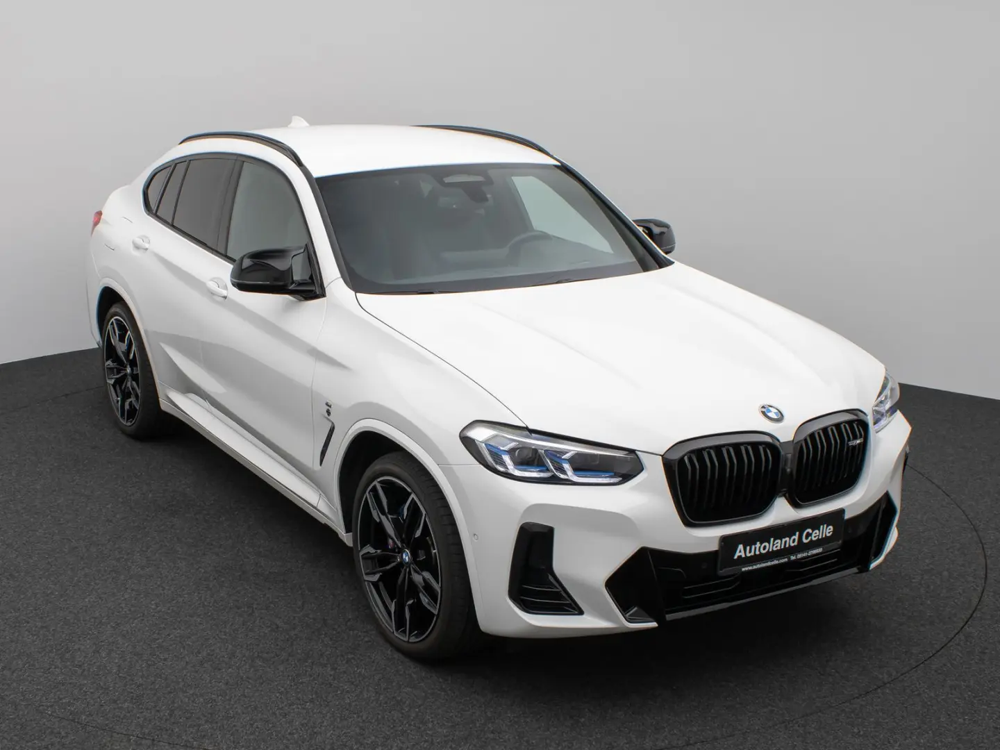 X4 M40d  360