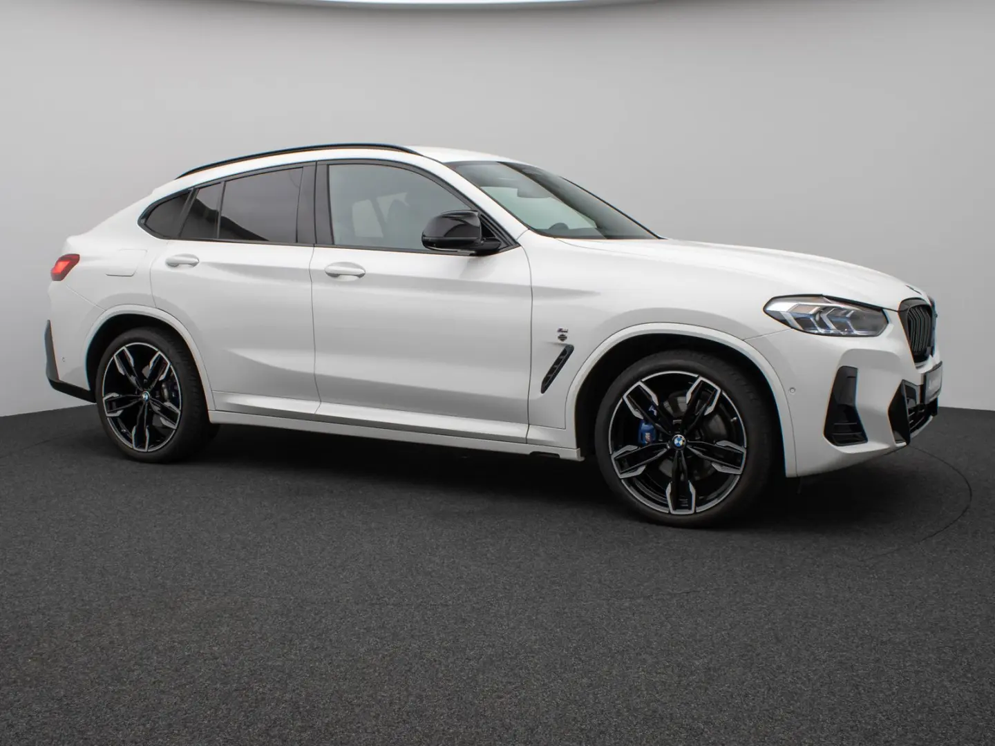 X4 M40d  360