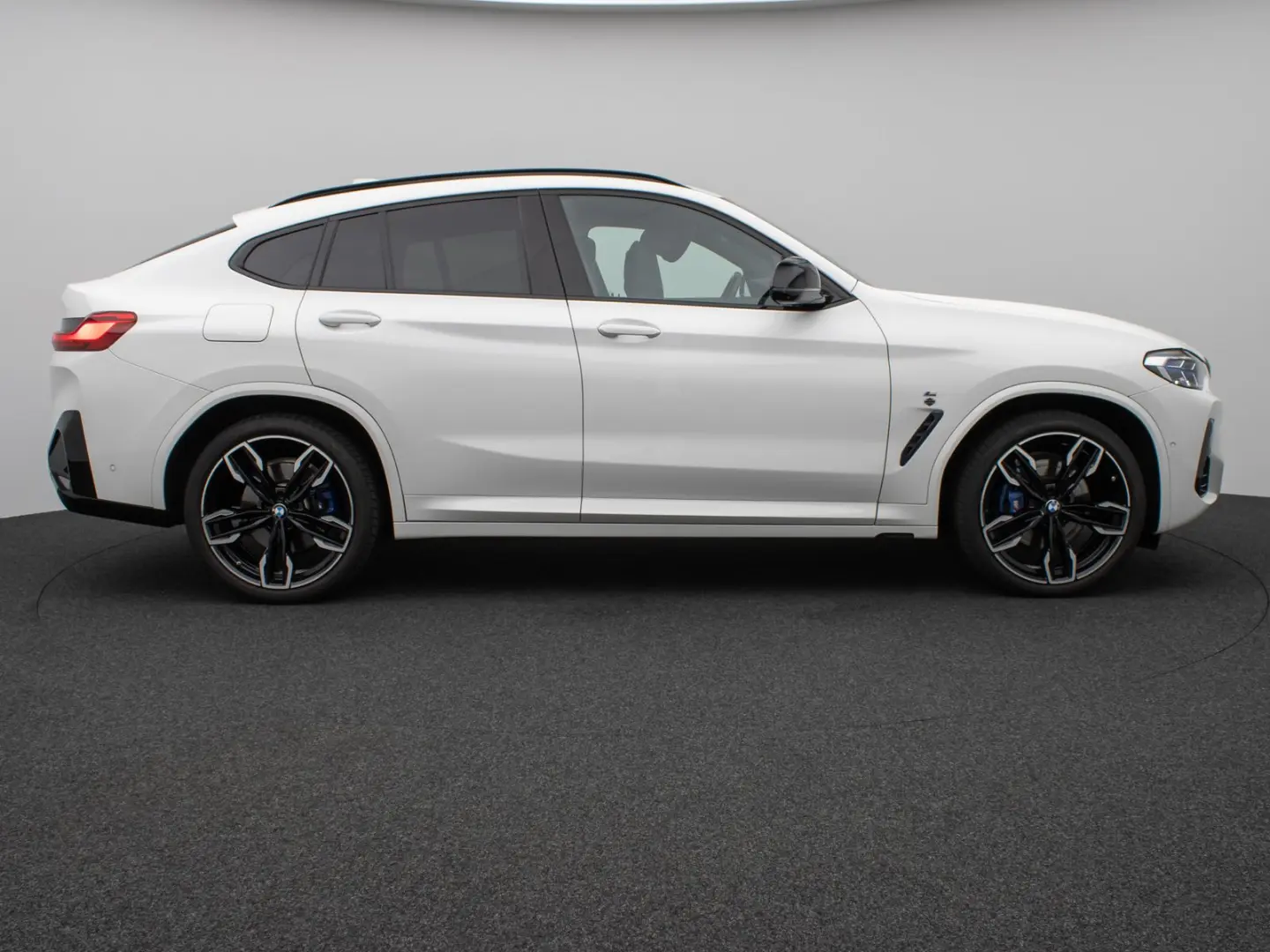 X4 M40d  360