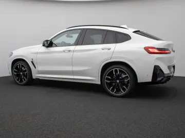 X4 M40d  360