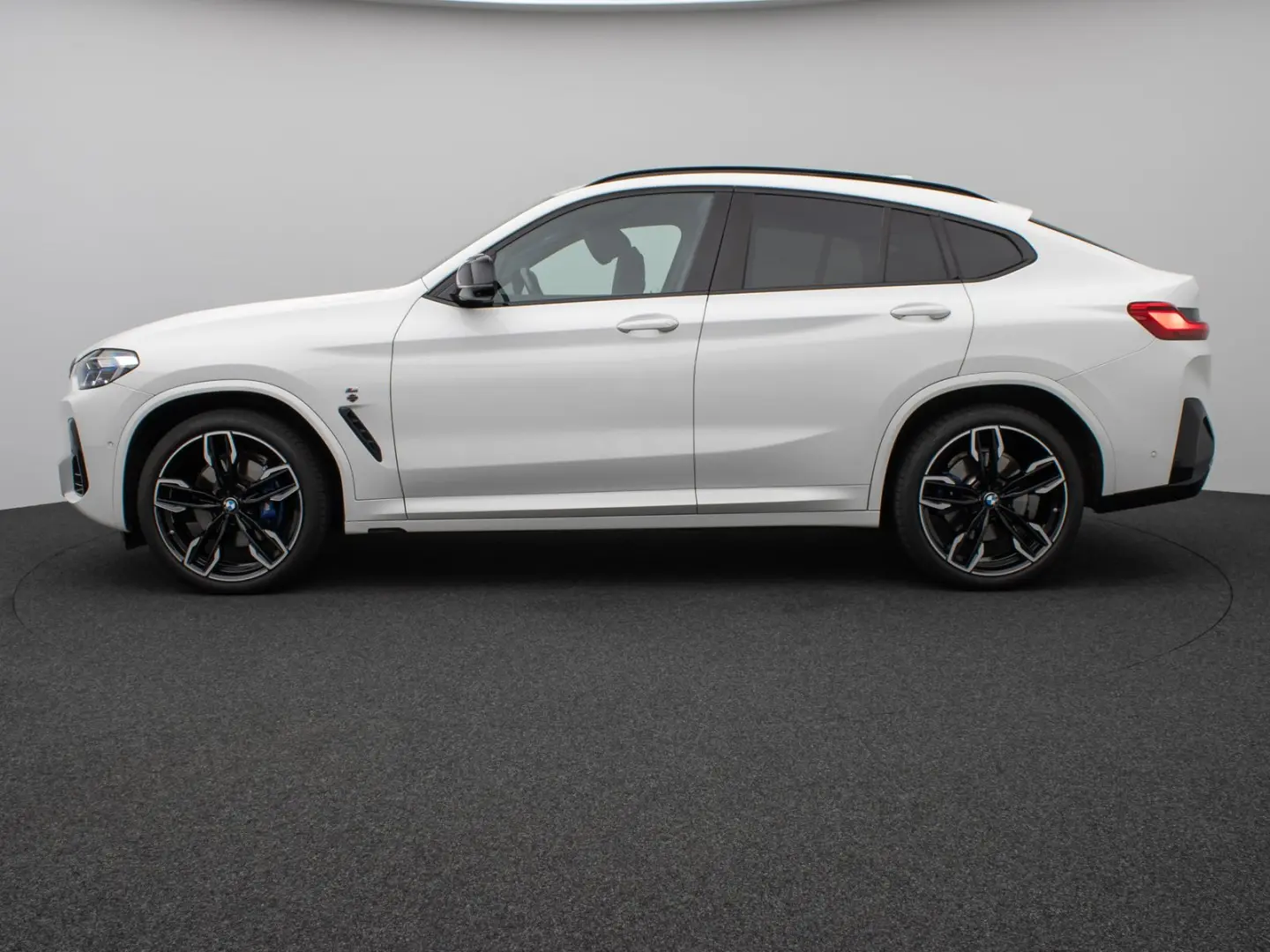 X4 M40d  360