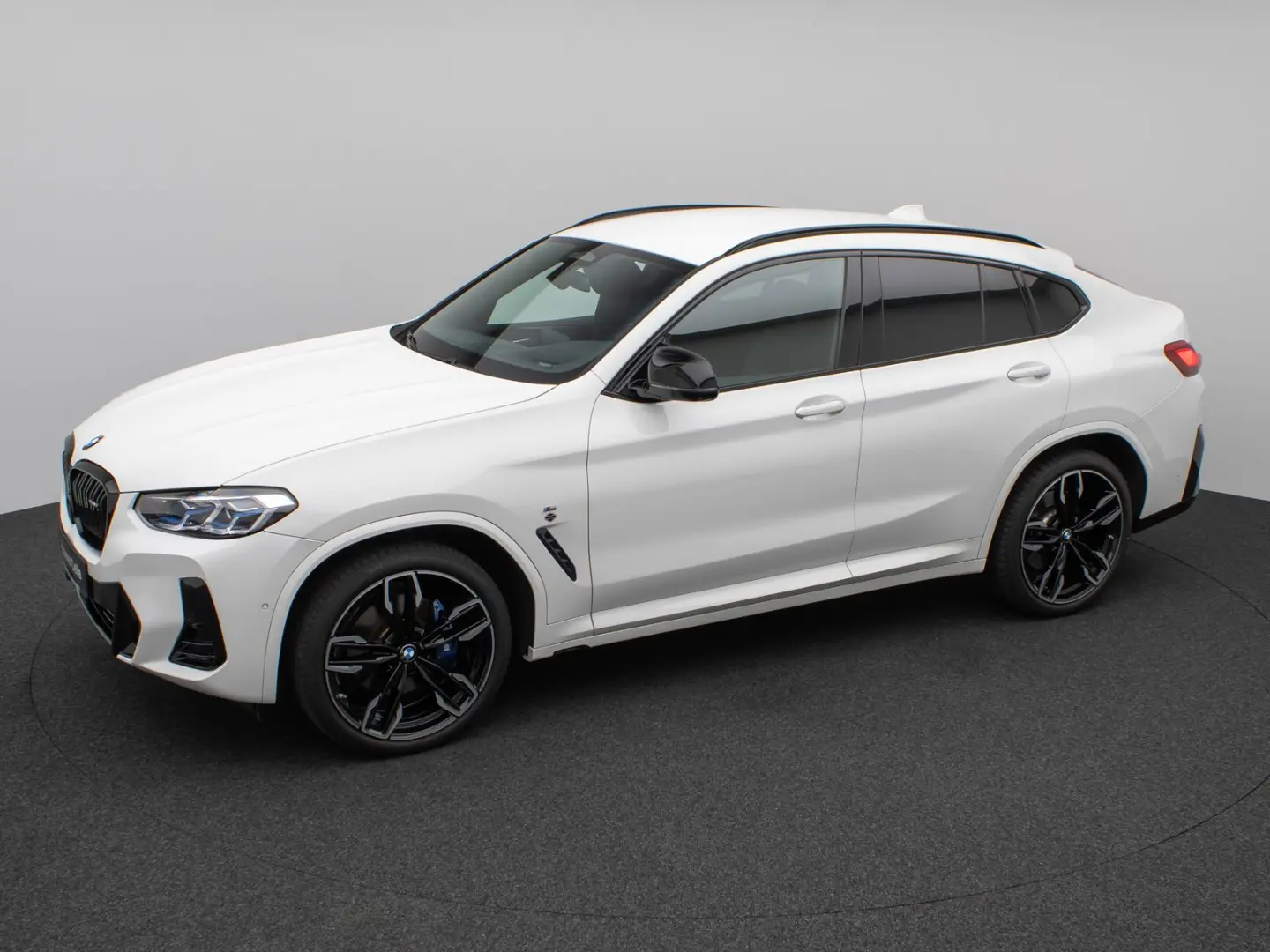 X4 M40d  360