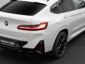 X4 M40d  360