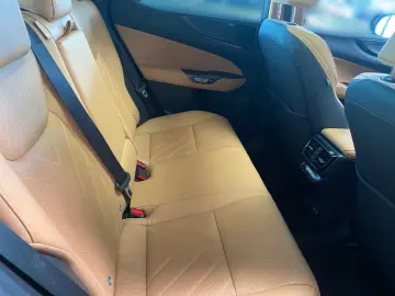 NX 350h 2.5 Hybrid 4x4 Luxury