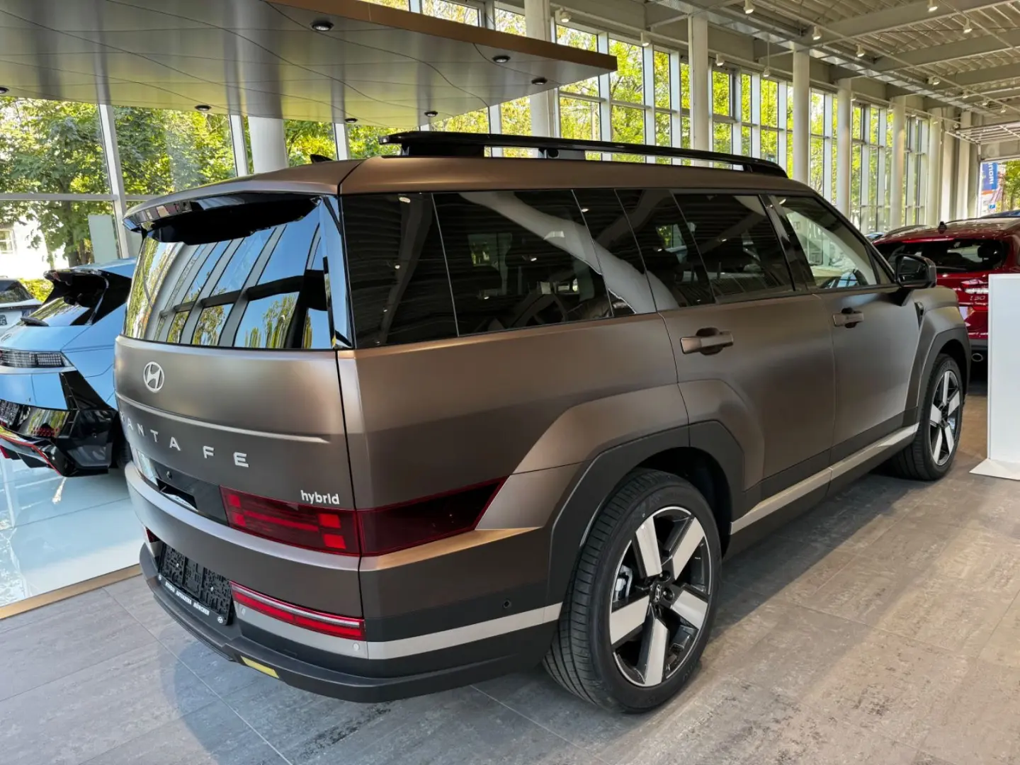 Hyundai SANTA FE iNTRO HYBRID