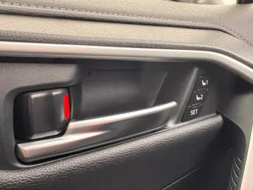 Toyota RAV4 2.5 Hybrid VVT-iE 4x4 Luxury