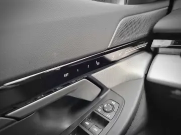 BMW 520 i Limuzina M PACHET SPORT