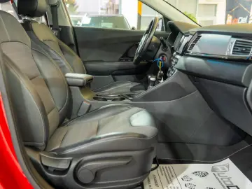 Kia Niro 1.6 Hybrid DCT - FHEV