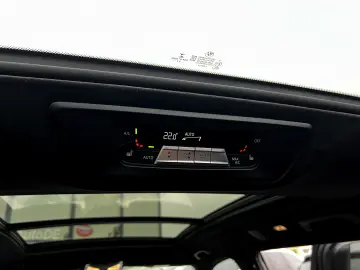 BMW X7 2023