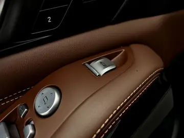 BMW X7 2023
