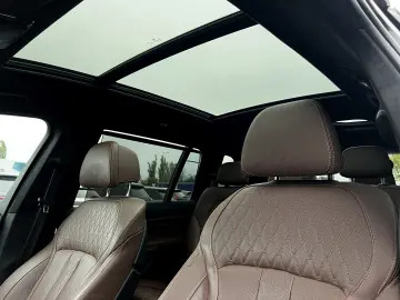 BMW X7 2023