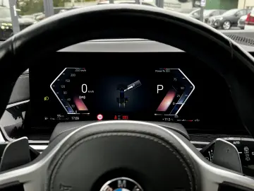 BMW X7 2023