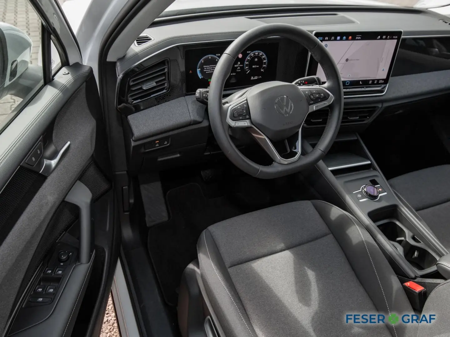 Tiguan 2.0 TDI DSG AHK/Kamera/Navi/App-Conn