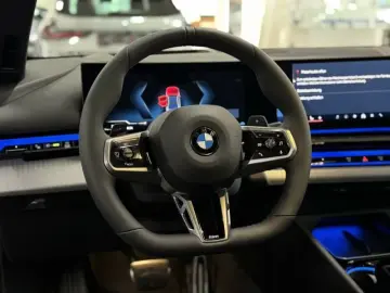 BMW 520 d *M-Sortpaket* *M-Sportpaket*