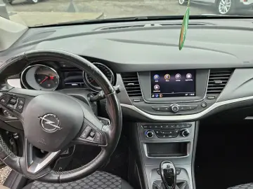 Opel Astra 1.5