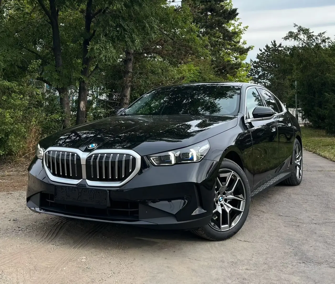 BMW 520i/ventilatie/distronic/scaune spate incalzite