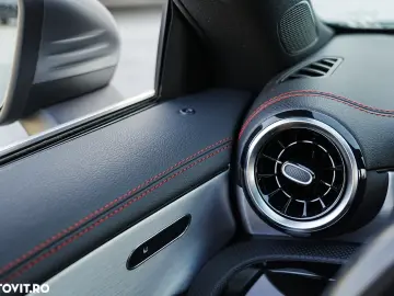 Mercedes-Benz CLA 180 7G-DCT AMG Line