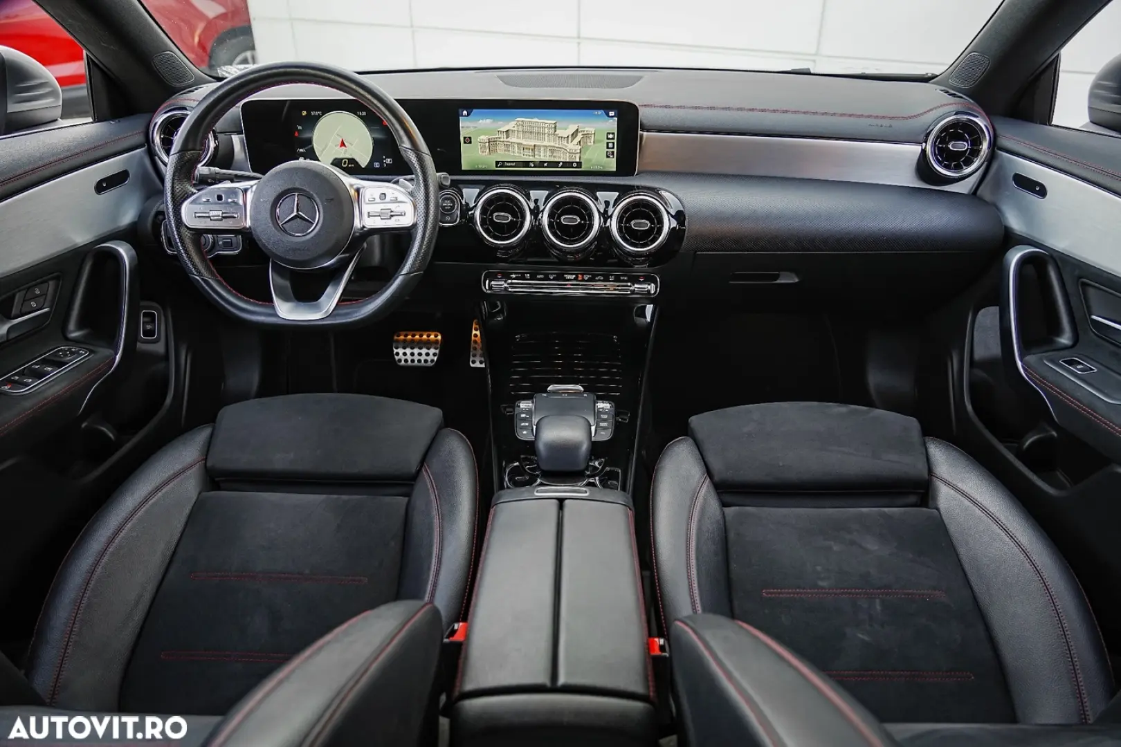 Mercedes-Benz CLA 180 7G-DCT AMG Line