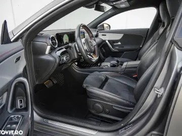 Mercedes-Benz CLA 180 7G-DCT AMG Line
