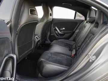 Mercedes-Benz CLA 180 7G-DCT AMG Line