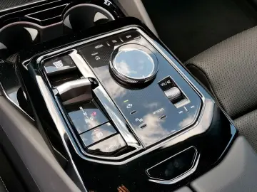 BMW 520 i/ Harman Kardon/Black Sapphire