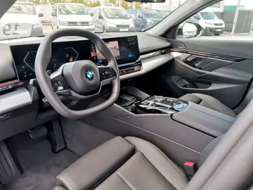 BMW 520 i/ Harman Kardon/Black Sapphire