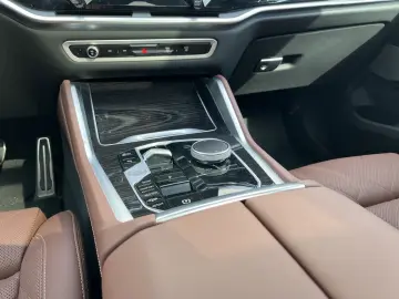 X6 M60i xDrive AHK Pano Standhzg. Harman Kardon