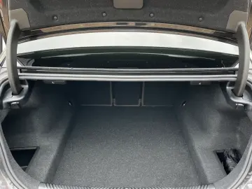 BMW 520 d M Pachet Sport Head-Up AHK Navi