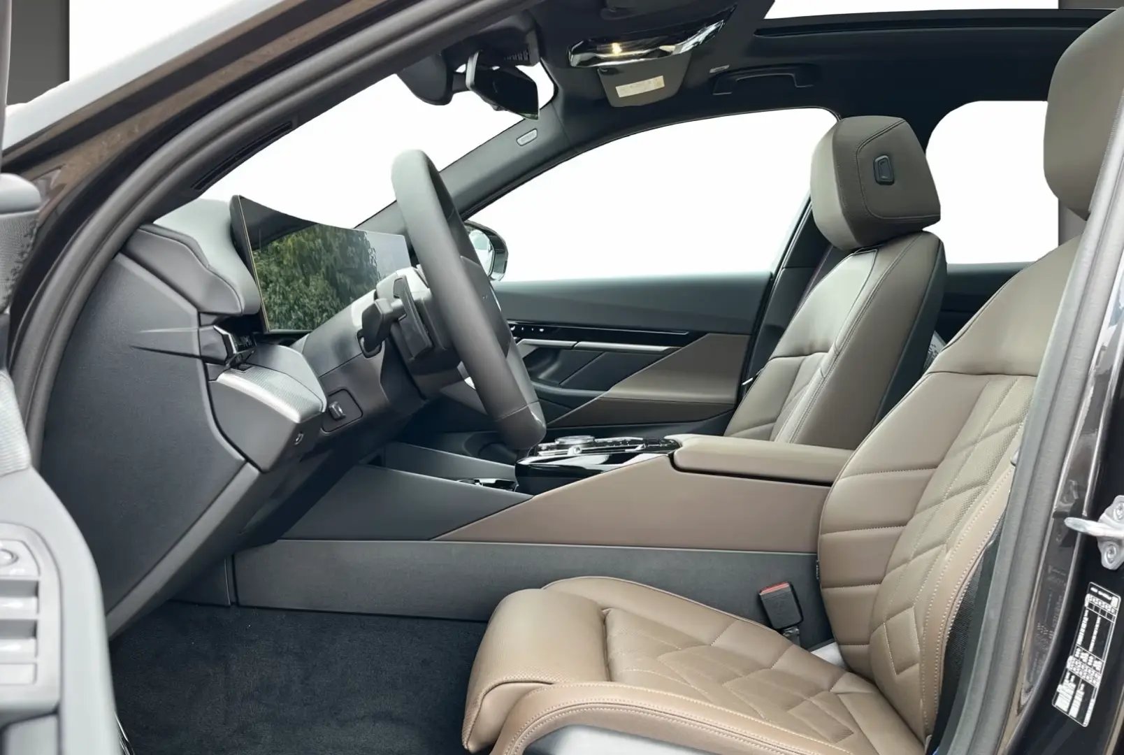 BMW 520 d M Pachet Sport Head-Up AHK Navi