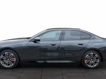 BMW 520 d M Pachet Sport Head-Up AHK Navi