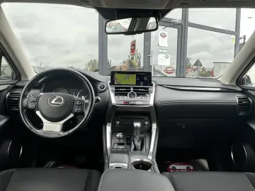 Lexus NX 2020 81.970 KM!
