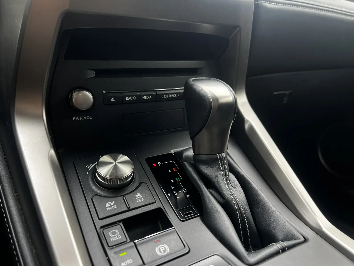 Lexus NX 2020 81.970 KM!
