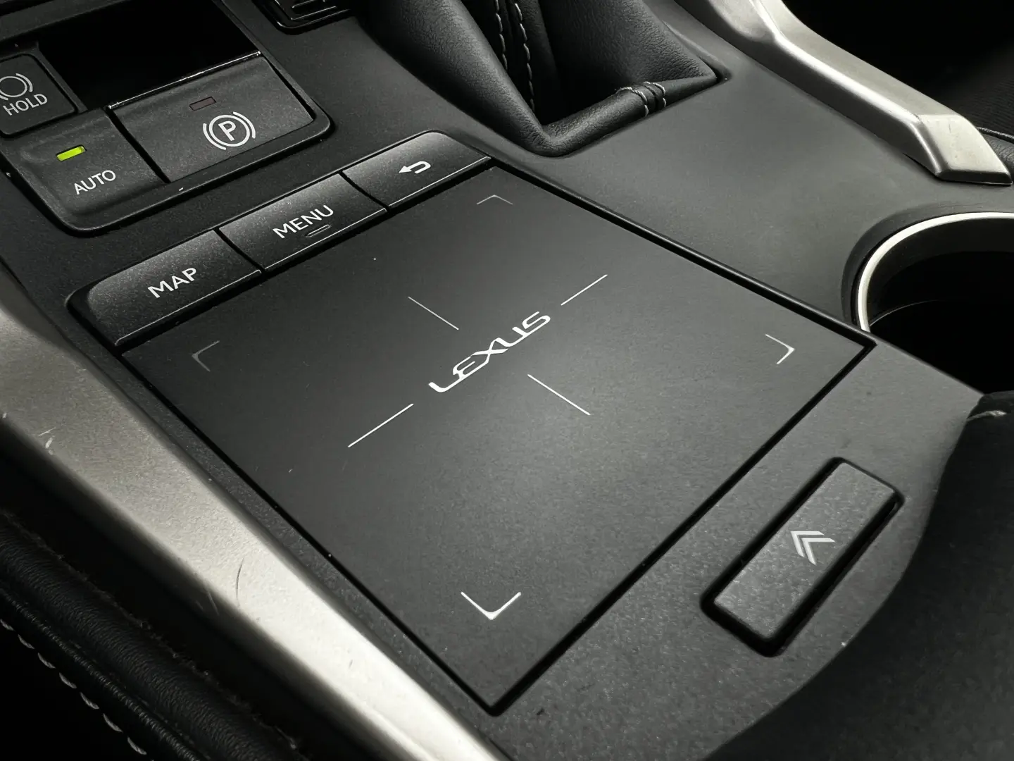 Lexus NX 2020 81.970 KM!