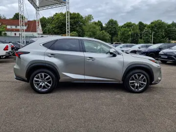 NX 300h E-FOUR Executive Line Panodach