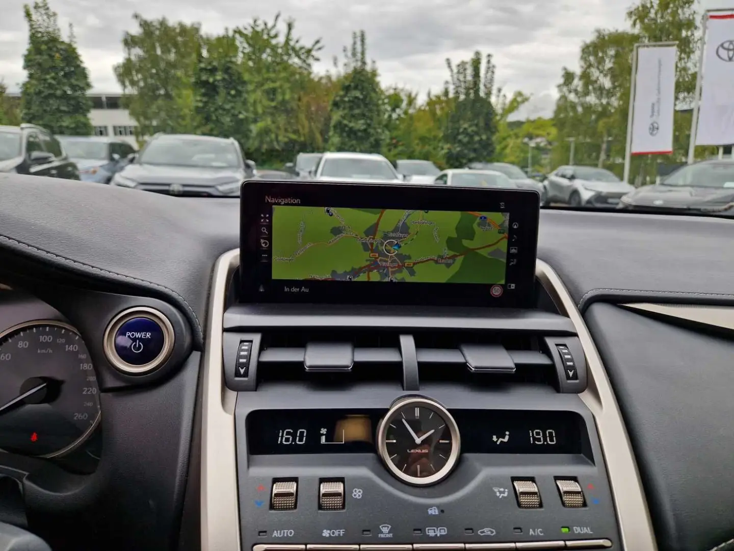 NX 300h E-FOUR Executive Line Panodach