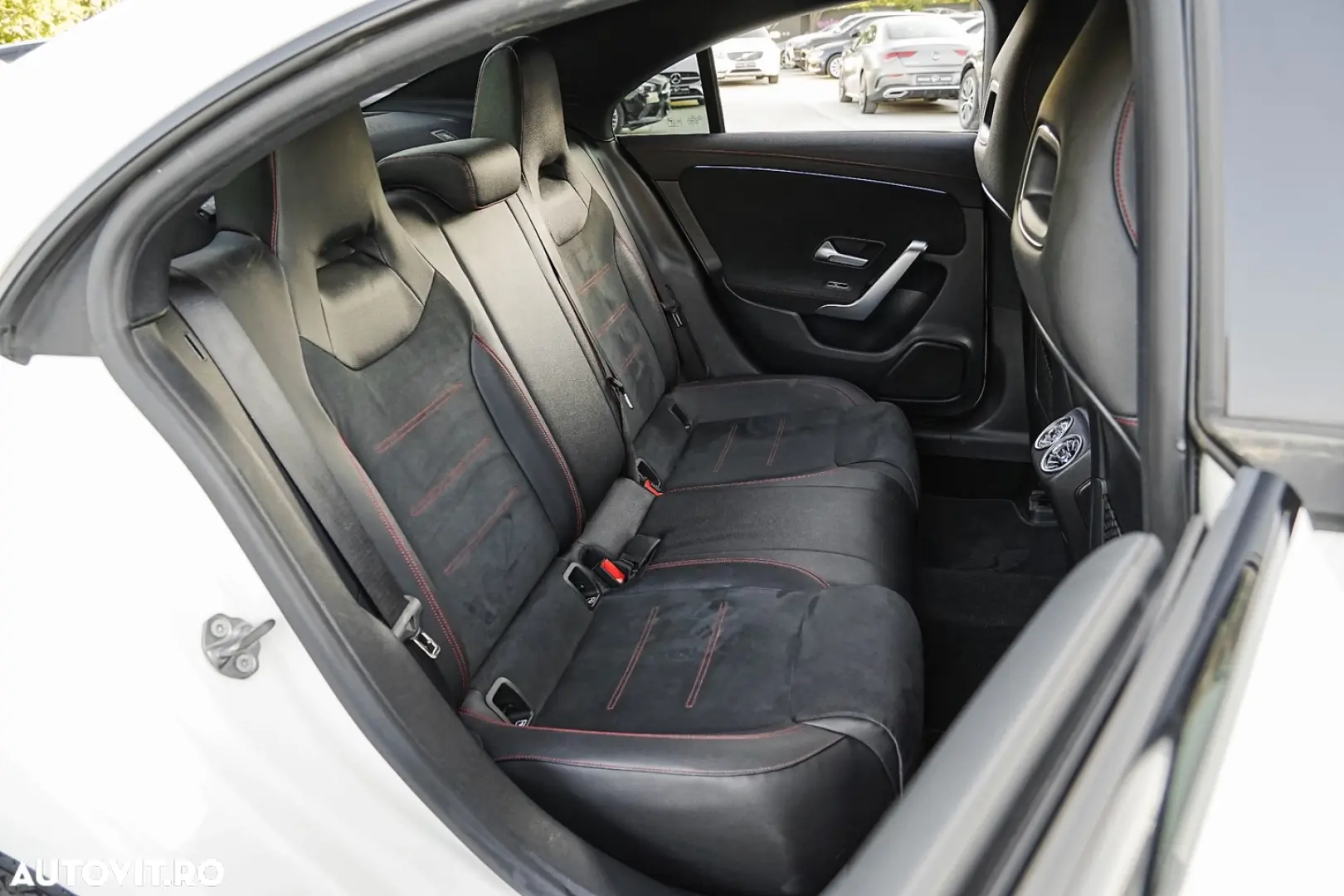 Mercedes-Benz CLA 180 d 7G-DCT AMG Line
