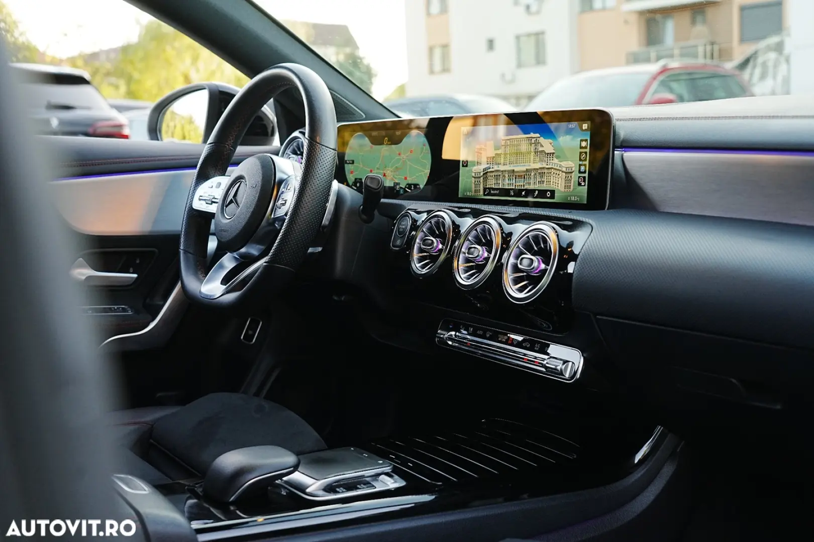 Mercedes-Benz CLA 180 d 7G-DCT AMG Line