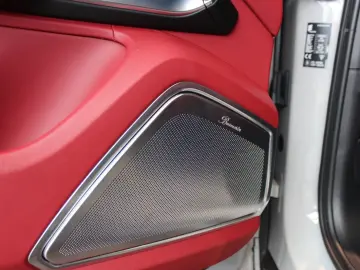 Cayenne Turbo Sport Design Kreide Approved 201T€