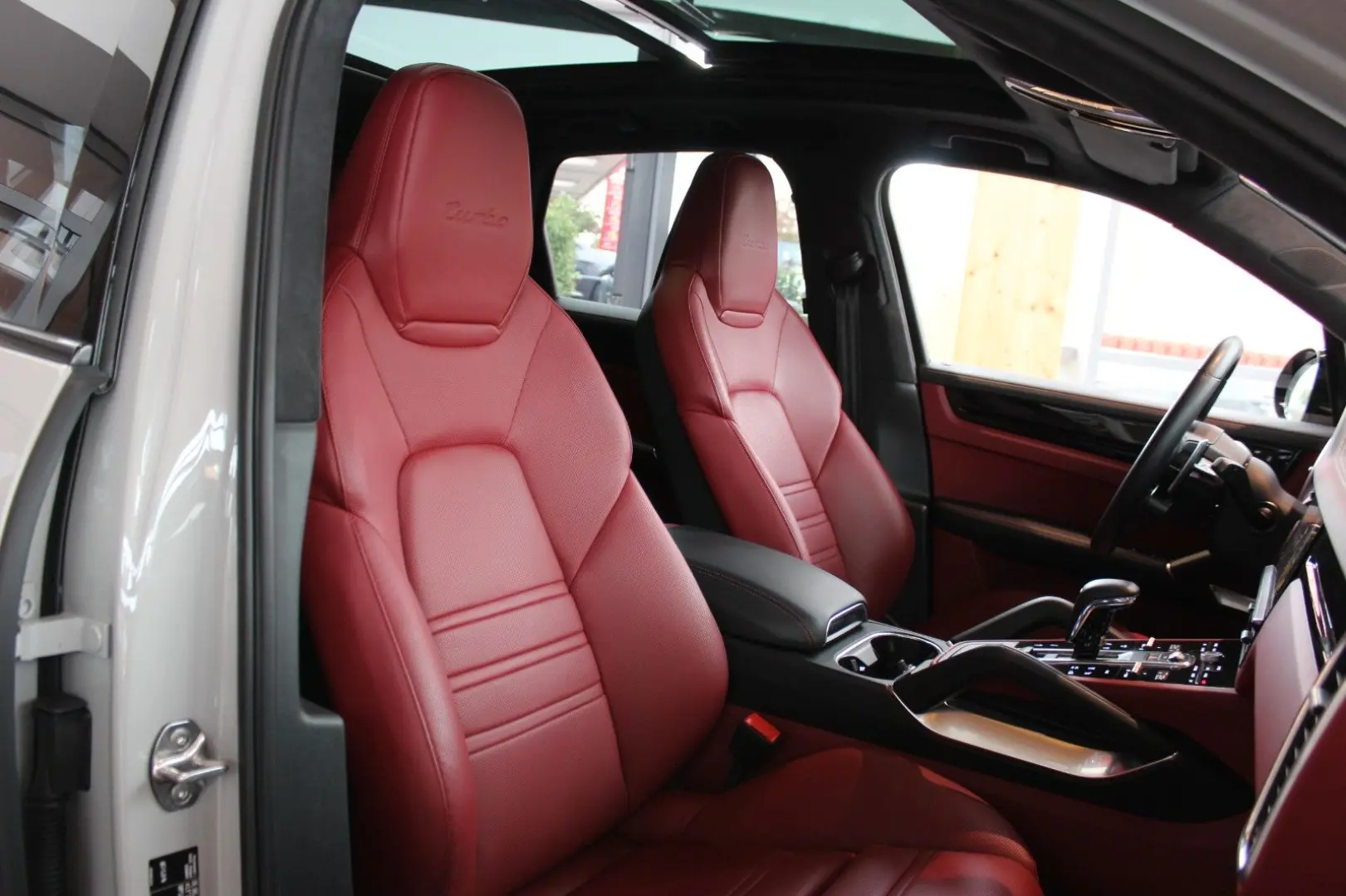 Cayenne Turbo Sport Design Kreide Approved 201T€