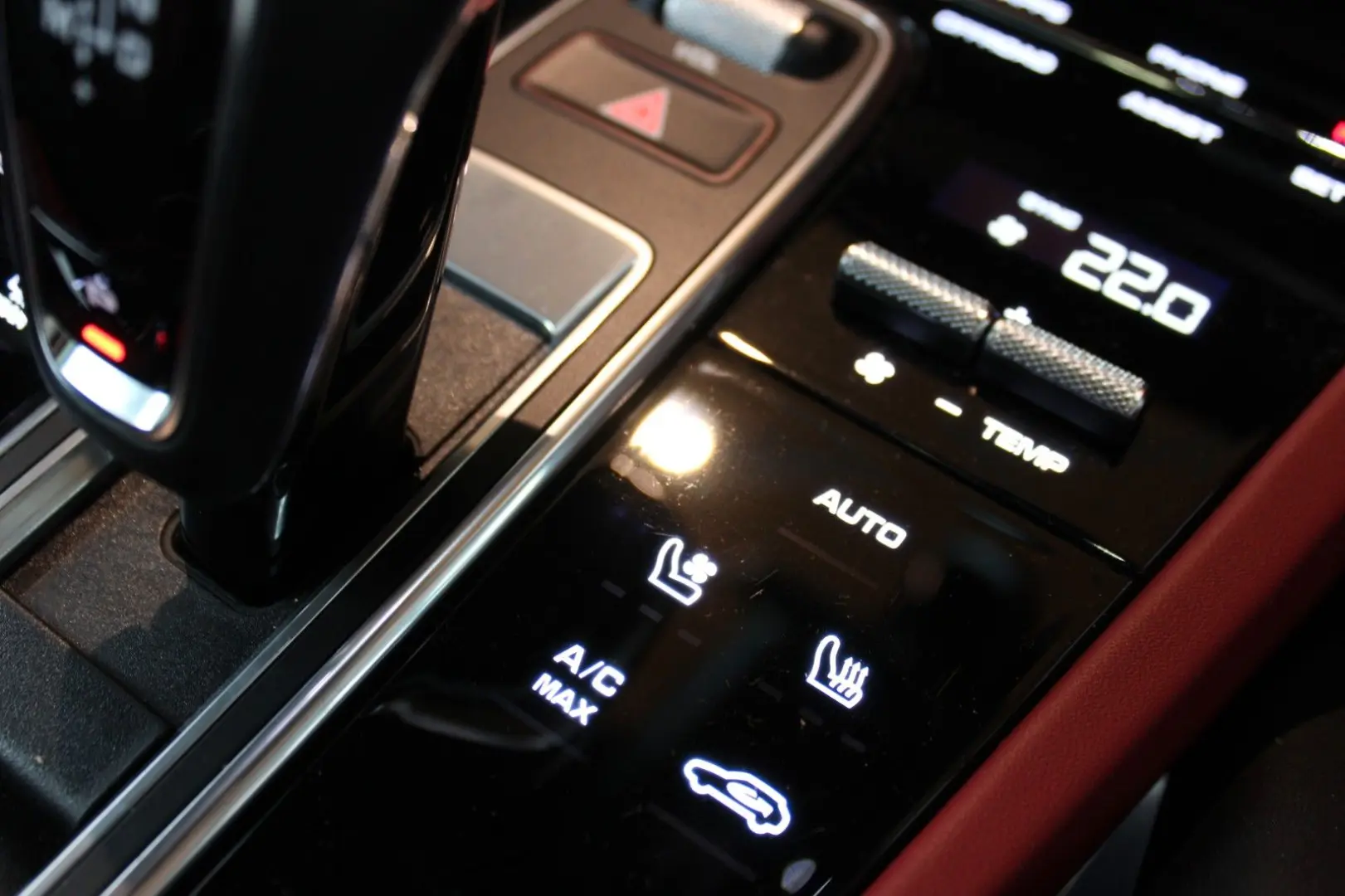 Cayenne Turbo Sport Design Kreide Approved 201T€