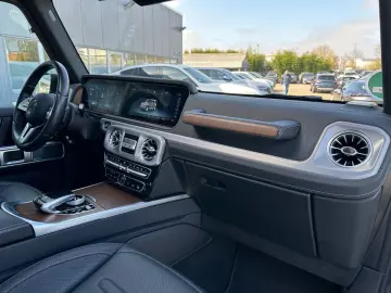 G 400 AMG Line+NightPack+StdHzg+Schiebedach+
