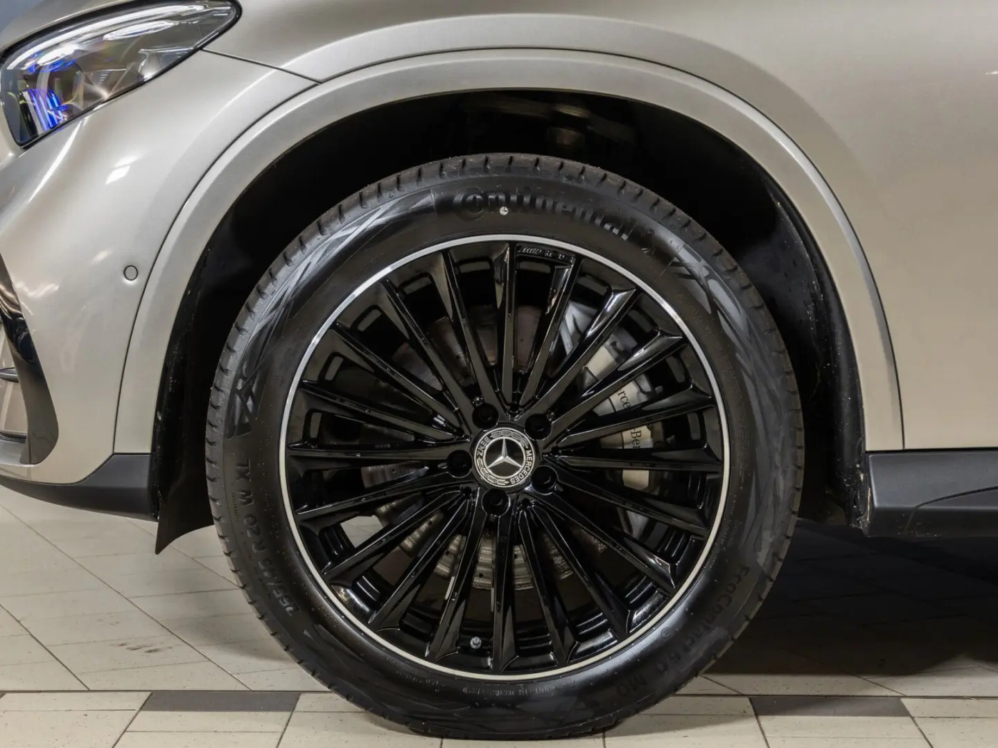 GLC 300 de 4M AMG DIG.LIGHT/Pano/AHK/HUD/Distro/