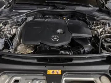 GLC 300 de 4M AMG DIG.LIGHT/Pano/AHK/HUD/Distro/
