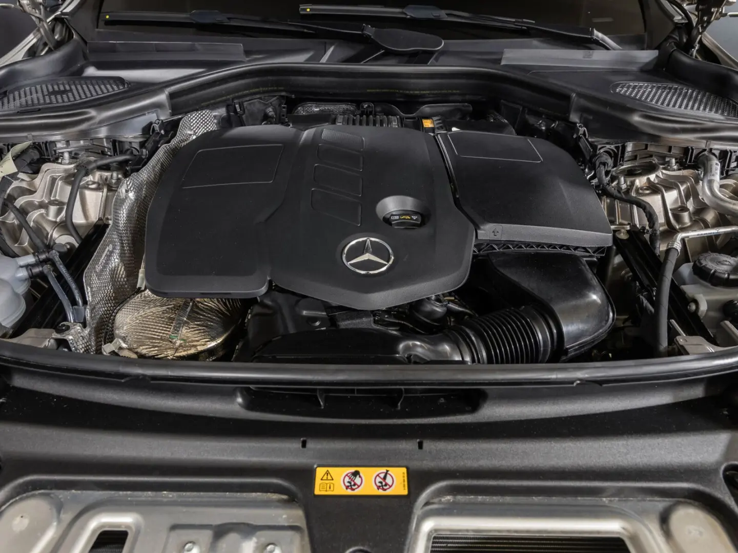 GLC 300 de 4M AMG DIG.LIGHT/Pano/AHK/HUD/Distro/