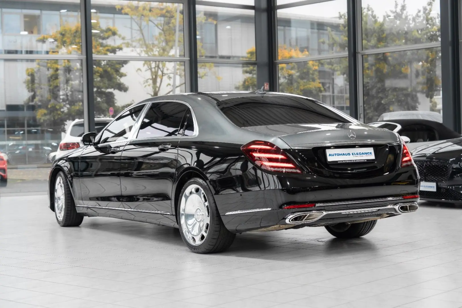 S 560 MAYBACH *DUO-TONE*FOND-ENT*TV*20