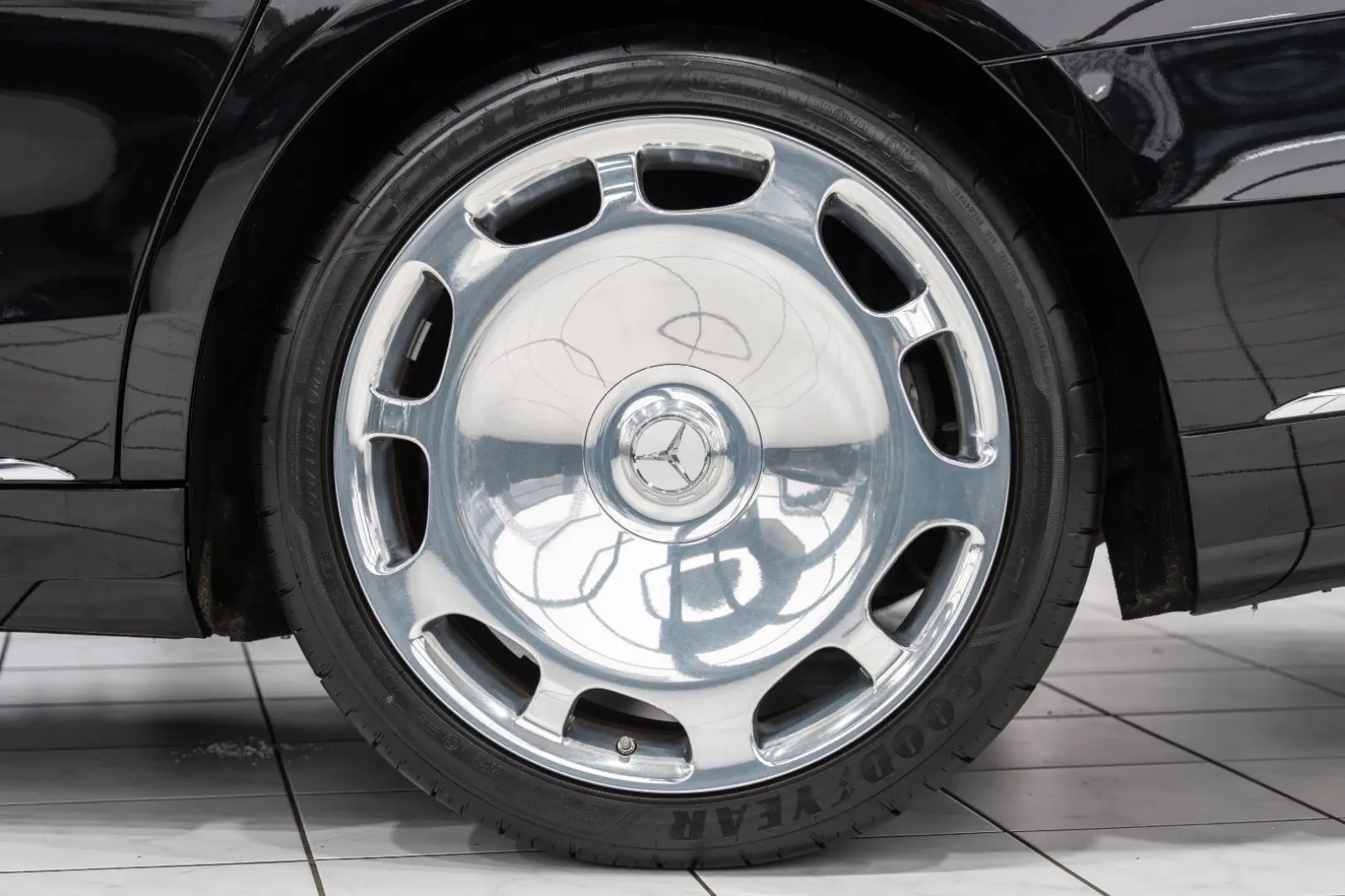S 560 MAYBACH *DUO-TONE*FOND-ENT*TV*20
