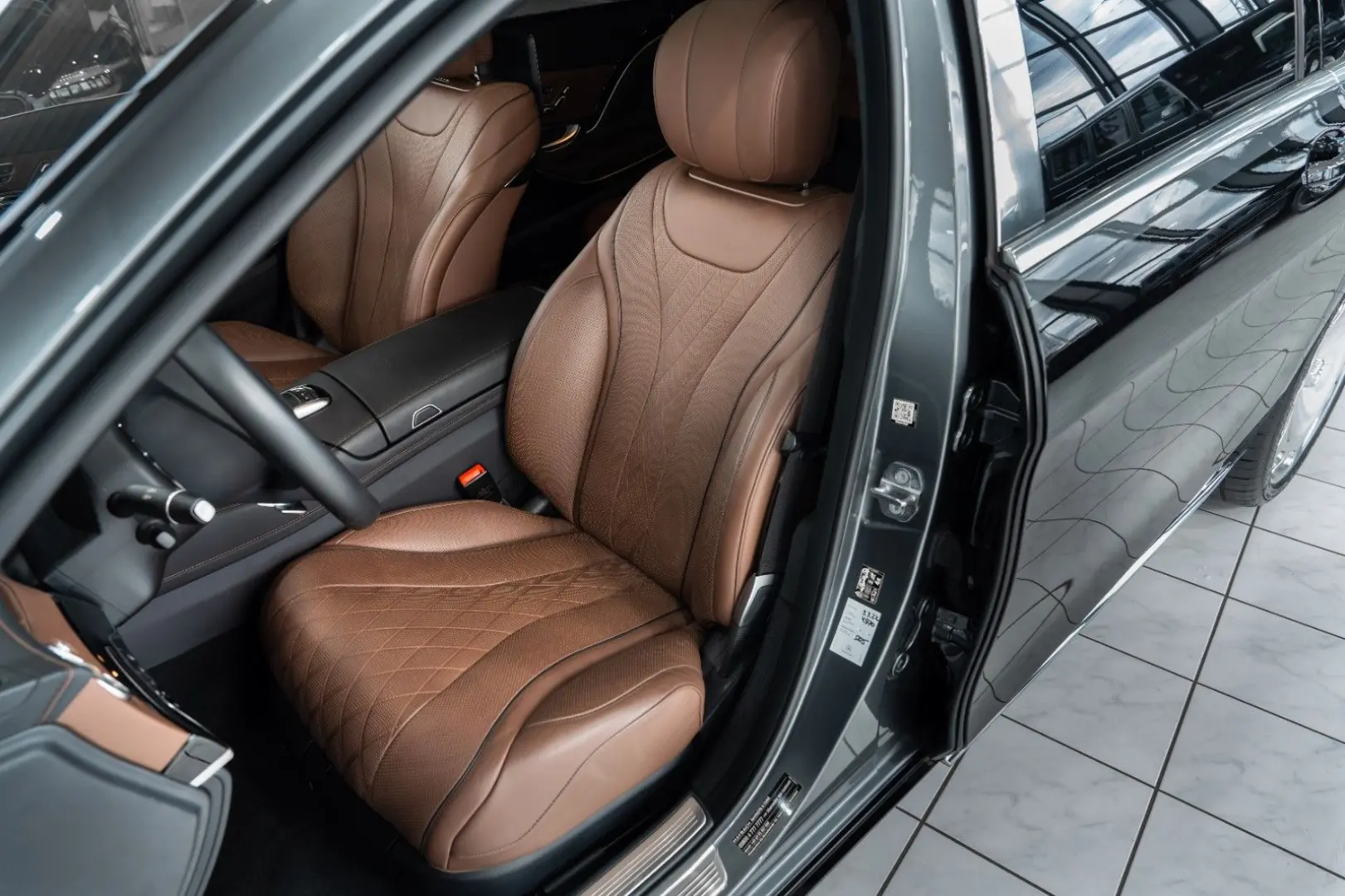 S 560 MAYBACH *DUO-TONE*FOND-ENT*TV*20