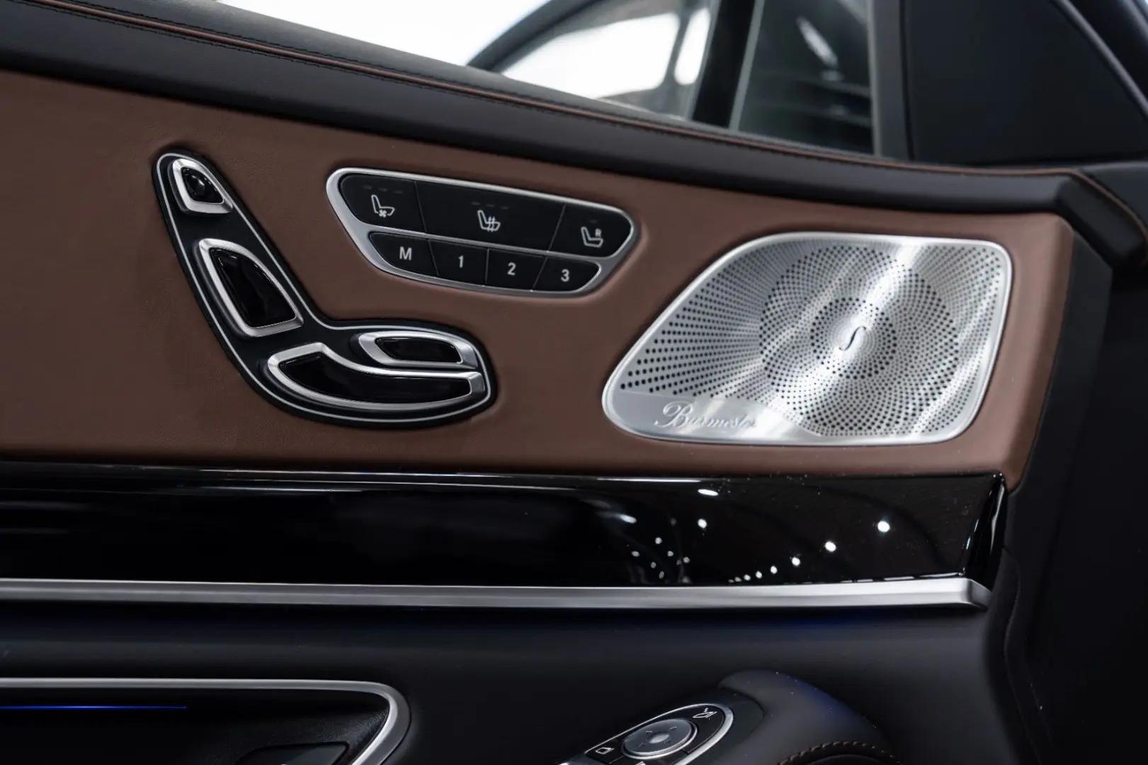 S 560 MAYBACH *DUO-TONE*FOND-ENT*TV*20